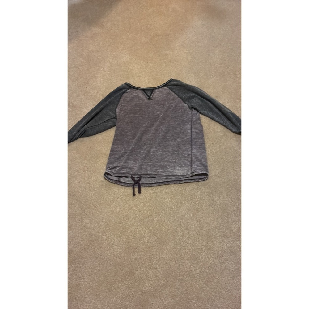 HINT Vintage Gray Raglan Acid Wash Long Sleeve Top